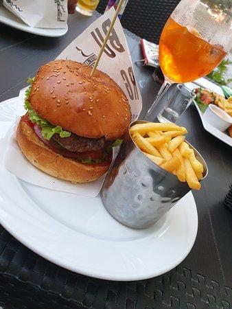 Restauracja Sofa Beer & Burger